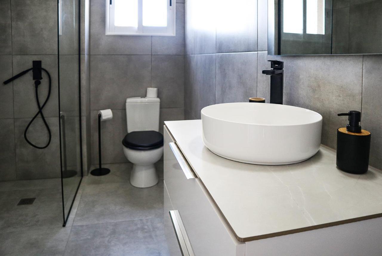 Alex'S Vacation Suite - 100M From The Beach - 6 Guests Paphos Exteriér fotografie